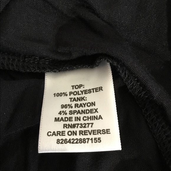 ELLE Crepe Popover Top NWT - Picture 8 of 10